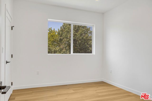 10826 Hesby Street, North Hollywood (los Angeles), CA 91601