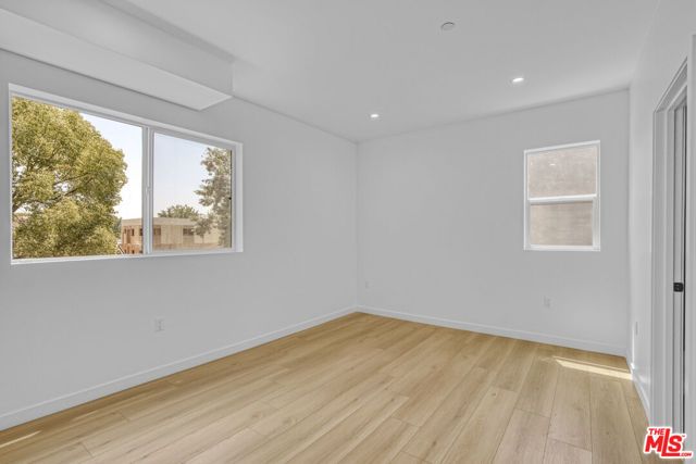 10826 Hesby Street, North Hollywood (los Angeles), CA 91601