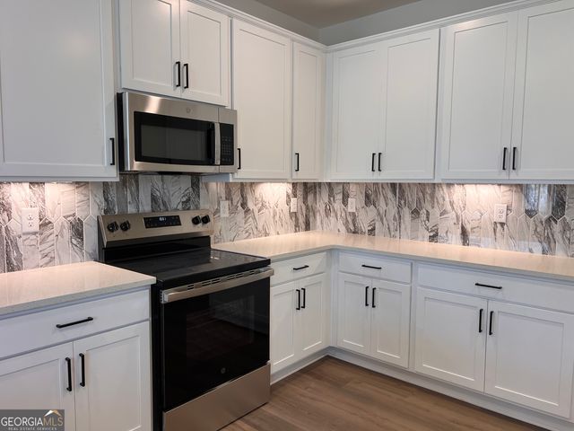 63 Thomaston Street 11, Newnan, GA 30263