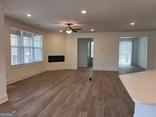 63 Thomaston Street 11, Newnan, GA 30263