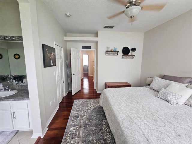 8148 STONE LEAF LANE, Tampa, FL 33647
