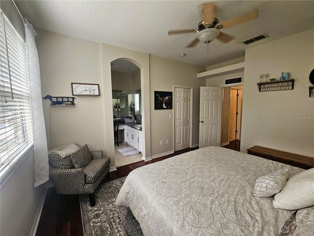 8148 STONE LEAF LANE, Tampa, FL 33647