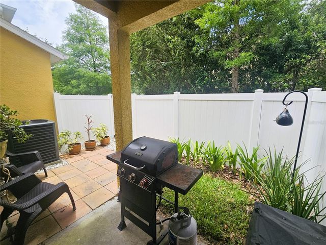 8148 STONE LEAF LANE, Tampa, FL 33647