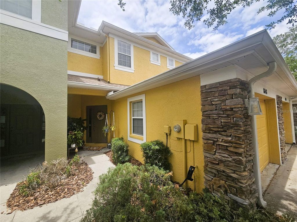 8148 STONE LEAF LANE, Tampa, FL 33647
