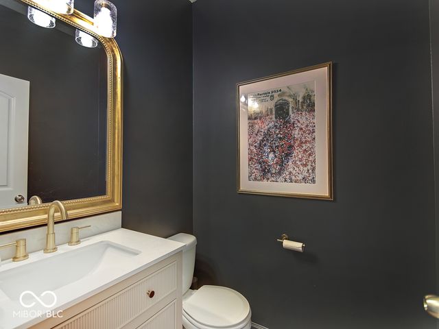 5435 Crowley Parkway, Whitestown, IN 46075