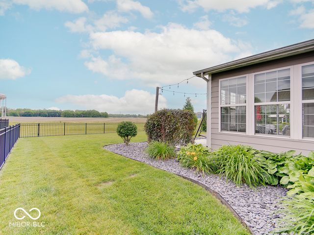 5435 Crowley Parkway, Whitestown, IN 46075