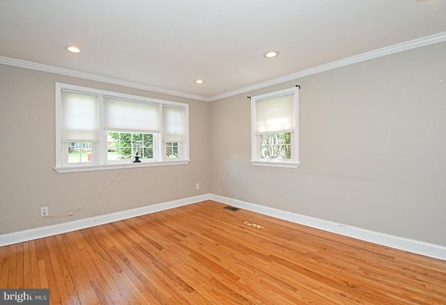 2108 N LINE ST, Lansdale, PA 19446