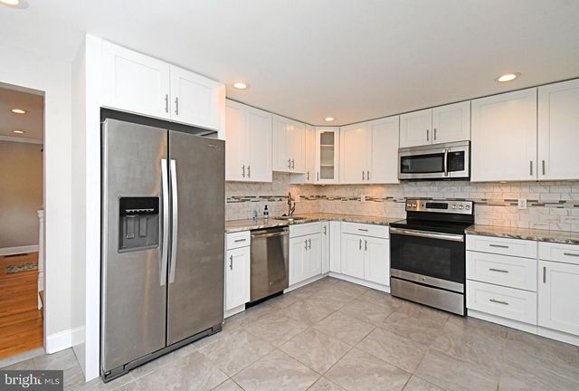 2108 N LINE ST, Lansdale, PA 19446