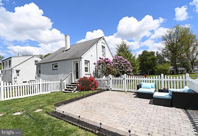 2108 N LINE ST, Lansdale, PA 19446