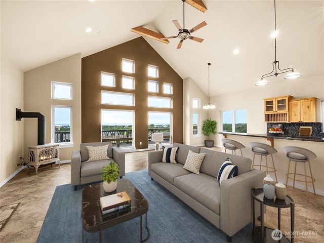 31102 J PLace, Ocean Park, WA 98640