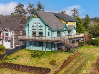 31102 J PLace, Ocean Park, WA 98640