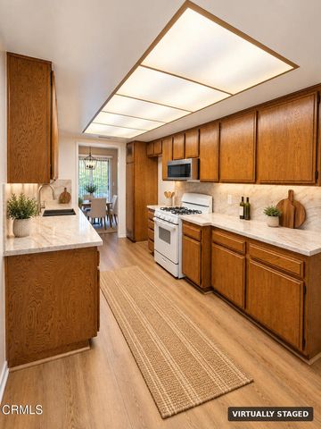 2718 Piedmont Avenue 9, Montrose, CA 91020