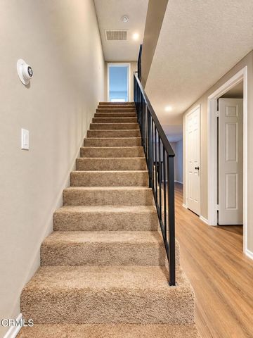 2718 Piedmont Avenue 9, Montrose, CA 91020