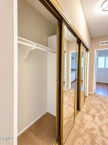 2718 Piedmont Avenue 9, Montrose, CA 91020