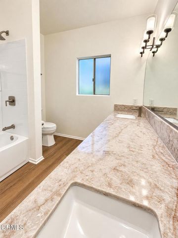 2718 Piedmont Avenue 9, Montrose, CA 91020