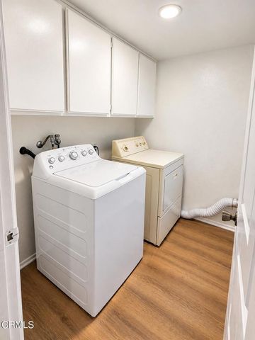2718 Piedmont Avenue 9, Montrose, CA 91020