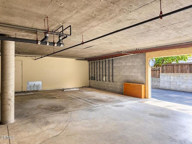2718 Piedmont Avenue 9, Montrose, CA 91020