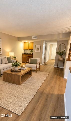 2718 Piedmont Avenue 9, Montrose, CA 91020