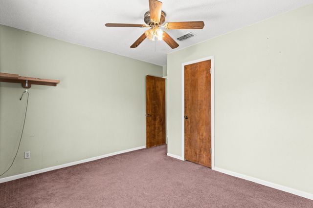 202 S S. Willis street, Lampasas, TX 76550