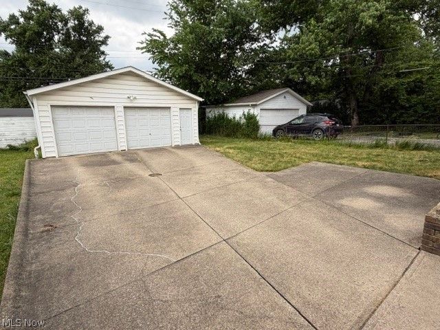 4642 Rockwood Road, Garfield Heights, OH 44125