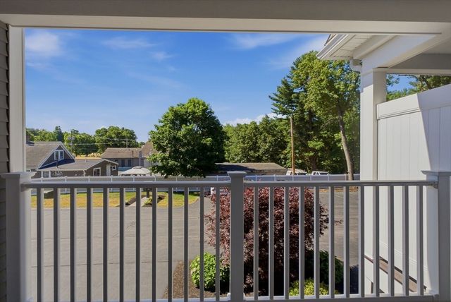 161 Broad St 2, Hudson, MA 01749