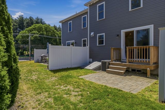 161 Broad St 2, Hudson, MA 01749