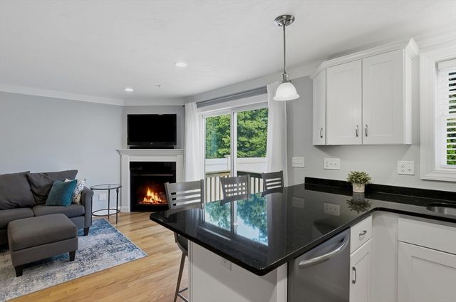 161 Broad St 2, Hudson, MA 01749