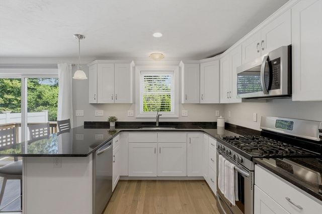 161 Broad St 2, Hudson, MA 01749
