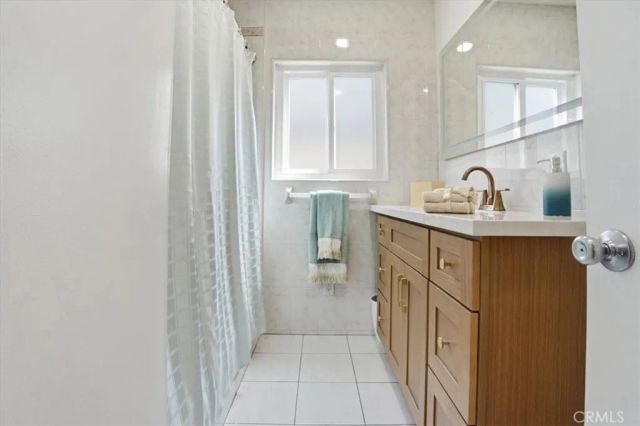 117 N Hartley, West Covina, CA 91790