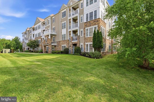 6102 LILAC CT, Upper Gwynedd, PA 19446