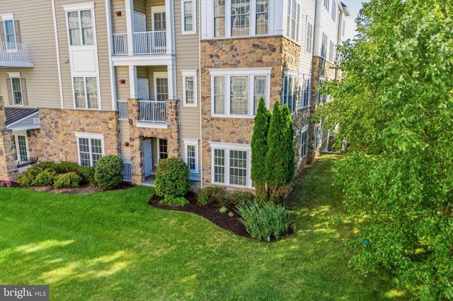 6102 LILAC CT, Upper Gwynedd, PA 19446