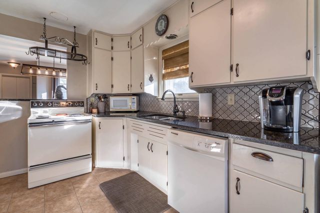 509 W Douglas Avenue, Fergus Falls, MN 56537