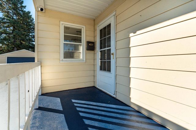 509 W Douglas Avenue, Fergus Falls, MN 56537