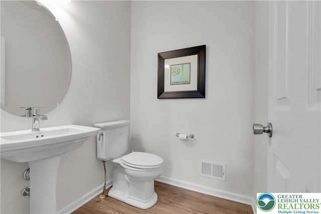 4462 Benjamin Court, Upper Milford Twp, PA 18049