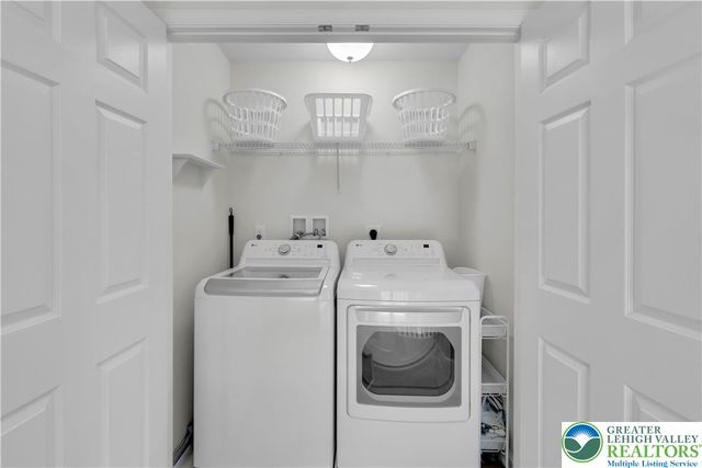 4462 Benjamin Court, Upper Milford Twp, PA 18049