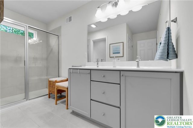 4462 Benjamin Court, Upper Milford Twp, PA 18049