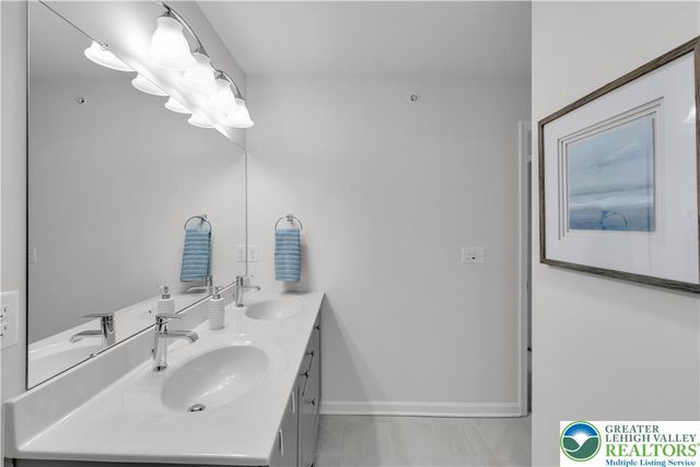 4462 Benjamin Court, Upper Milford Twp, PA 18049
