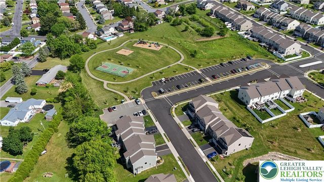 4462 Benjamin Court, Upper Milford Twp, PA 18049