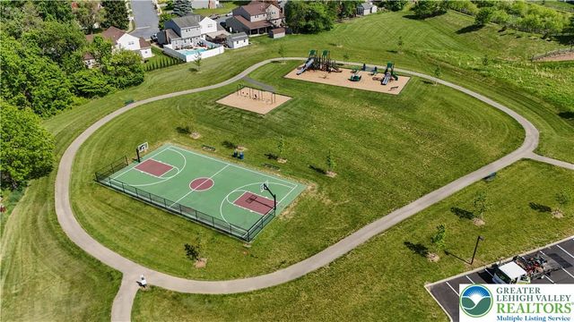 4462 Benjamin Court, Upper Milford Twp, PA 18049