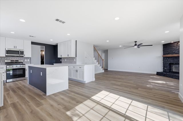 5644 Meadows Way, North Richland Hills, TX 76180