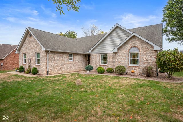 1227 Pendle Hill Avenue, Pendleton, IN 46064