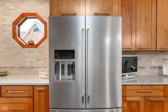 1227 Pendle Hill Avenue, Pendleton, IN 46064