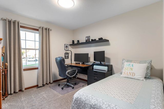 1227 Pendle Hill Avenue, Pendleton, IN 46064