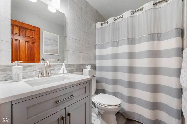 1227 Pendle Hill Avenue, Pendleton, IN 46064