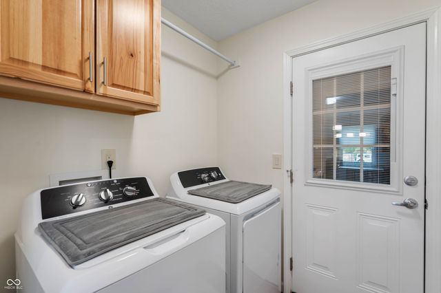 1227 Pendle Hill Avenue, Pendleton, IN 46064