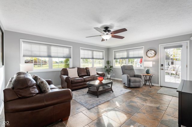 1227 Pendle Hill Avenue, Pendleton, IN 46064