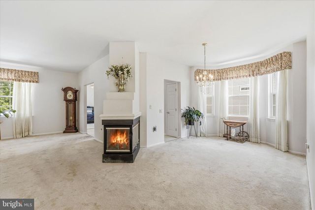 23 JUMPING BROOK LA, Barnegat, NJ 08005