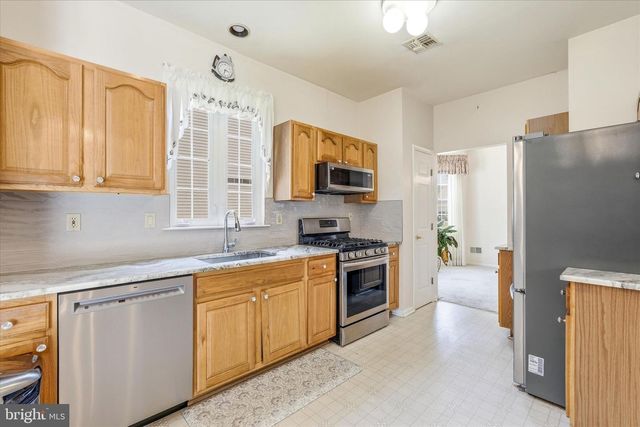 23 JUMPING BROOK LA, Barnegat, NJ 08005