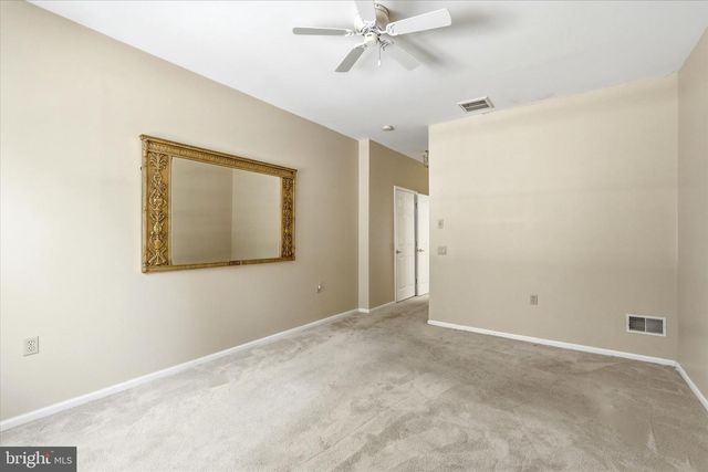 23 JUMPING BROOK LA, Barnegat, NJ 08005