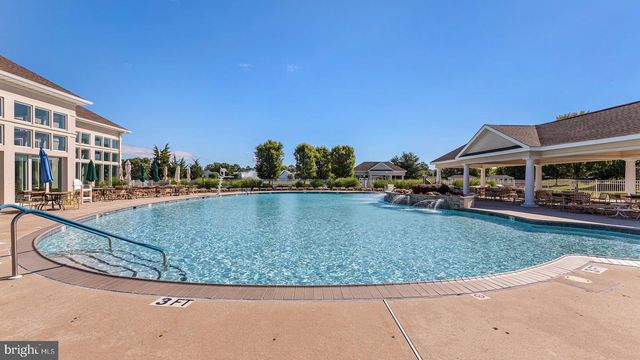 23 JUMPING BROOK LA, Barnegat, NJ 08005